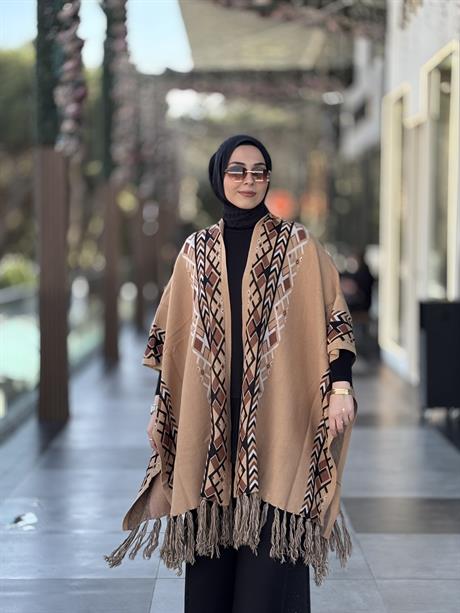 Etnik Desenli Püsküllü Panço