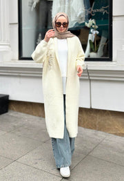 İnci İşlemeli Angora Hırka