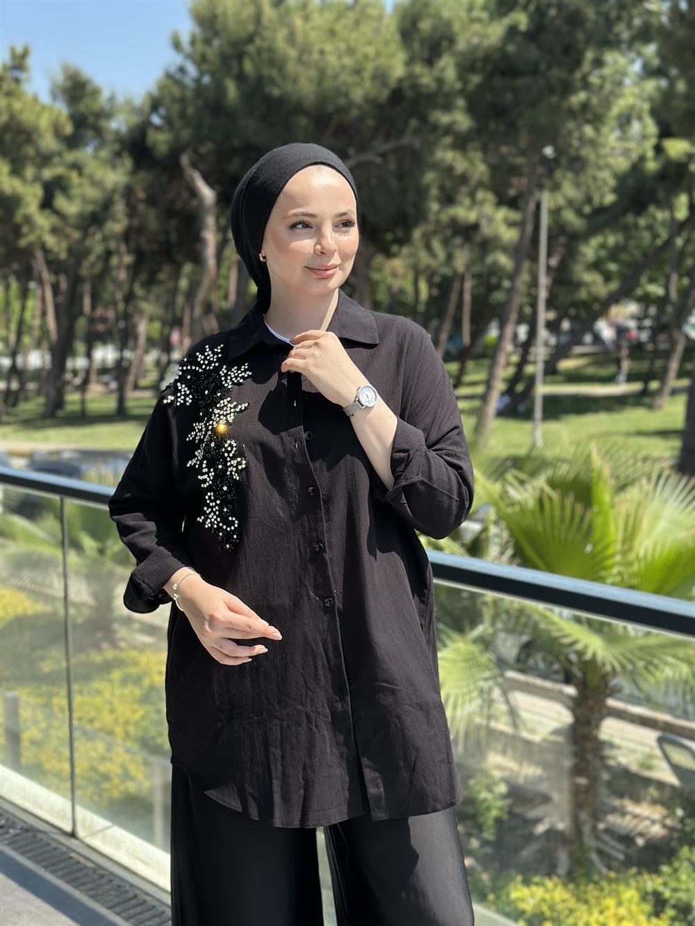 Keten Taş İşlemeli Gömlek Siyah