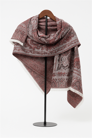 Paisley Desenli Kaşmir Şal – Kırmızı Gümüş Zarafeti