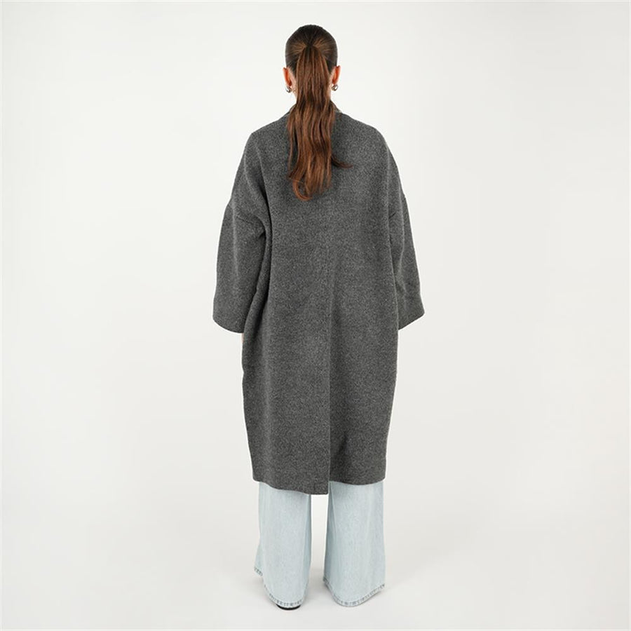 Tek Tarafı İşlemeli Triko Hırka Füme