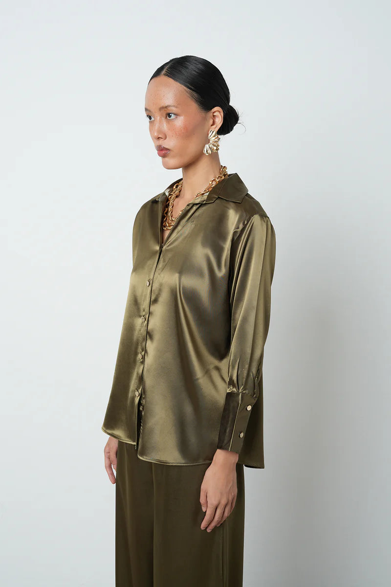 V Yaka Haki Saten Gömlek –  34706