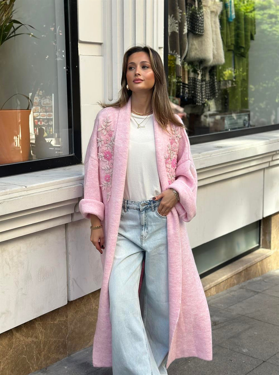 Uzun Çift Taraflı El İşlemeli Triko Hırka Pudra