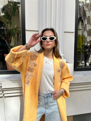 Uzun Çift Taraflı El İşlemeli Triko Hırka Sarı