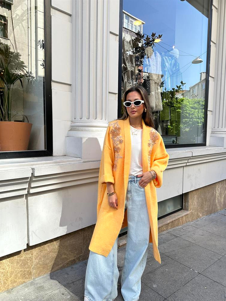 Uzun Çift Taraflı El İşlemeli Triko Hırka Sarı