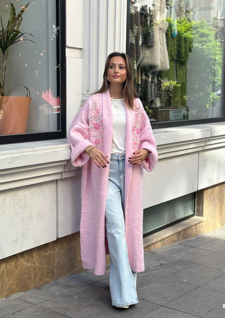 Uzun Çift Taraflı El İşlemeli Triko Hırka Pudra