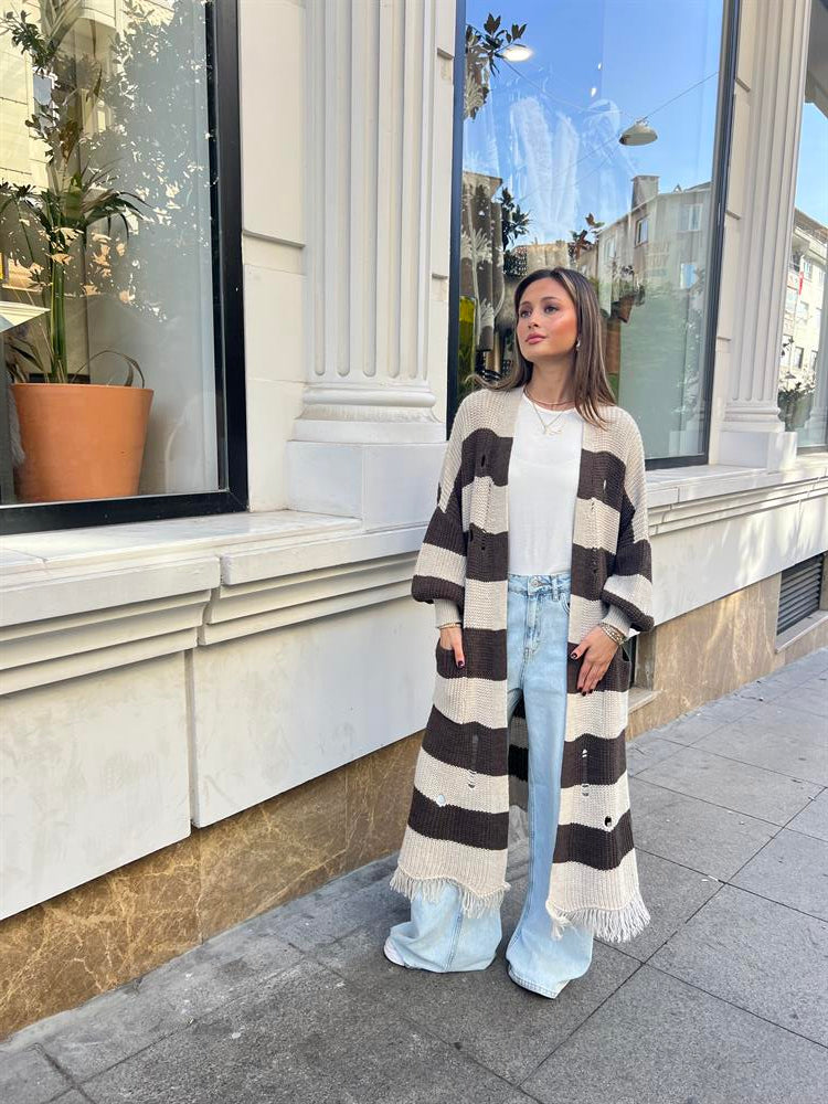 Yandan Bağcıklı Püsküllü Hırka Kahve - krem