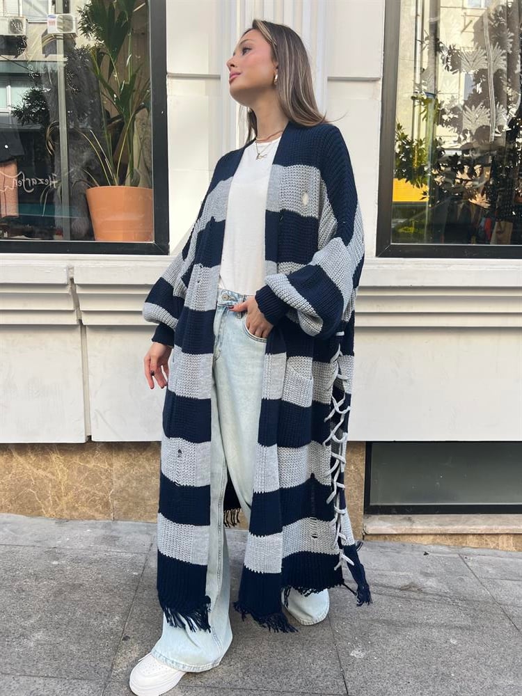 Yandan Bağcıklı Püsküllü Hırka Lacivert-Gri